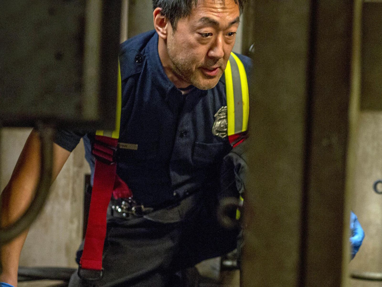 Films Et Séries Tv Avec Kenneth Choi 9-1-1 : Photo Kenneth Choi - 128 sur 204 - AlloCiné