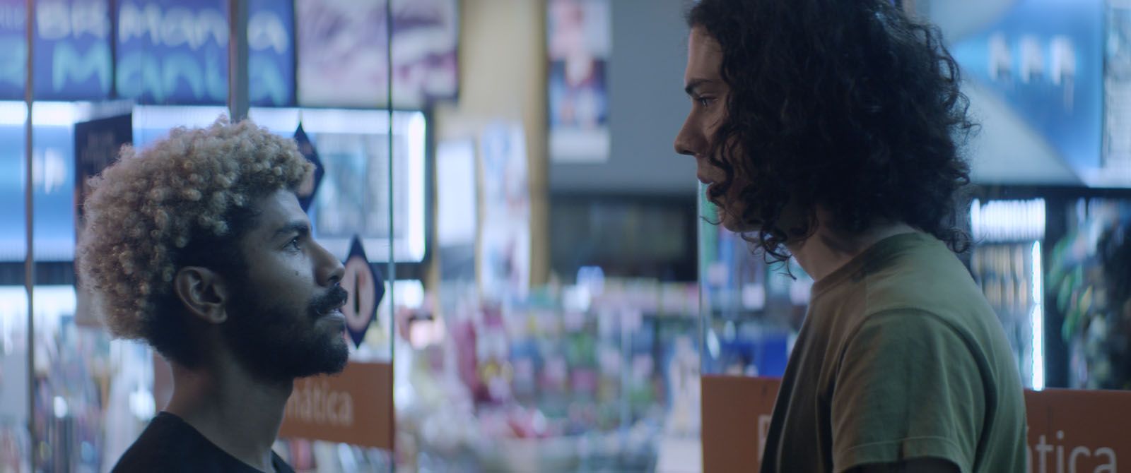 Photo du film Hard Paint Photo 4 sur 8 AlloCiné