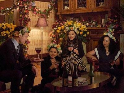 Photo de Madeleine Mantock - Charmed (2018) : Photo Sarah Jeffery