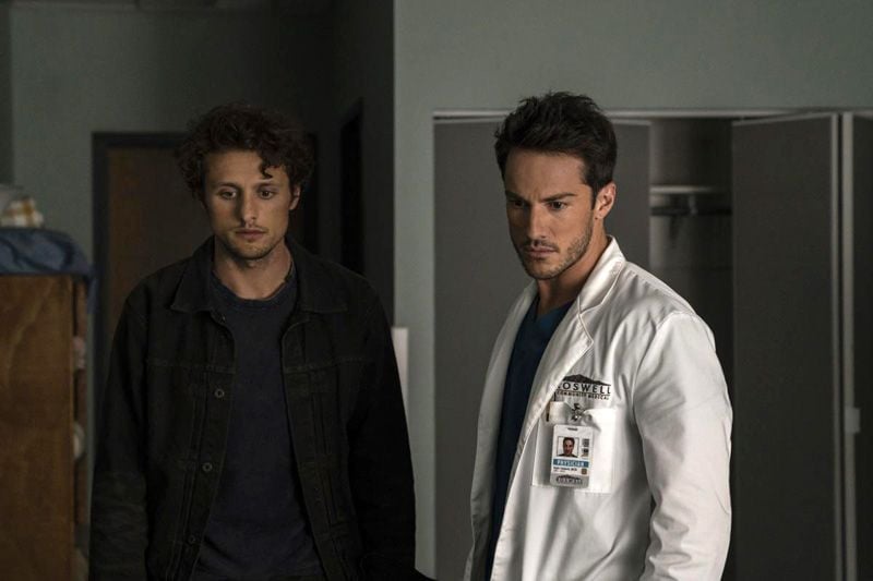 Roswell New Mexico Saison 1 Diffusion France Roswell, New Mexico : Photo Michael Trevino, Michael Vlamis - 70 sur