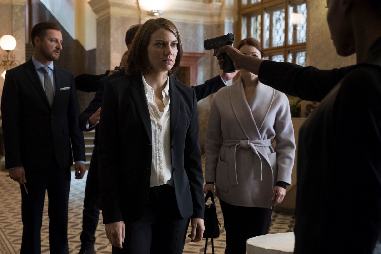 Whiskey Cavalier : Photo Lauren Cohan - 41 sur 67 - AlloCiné