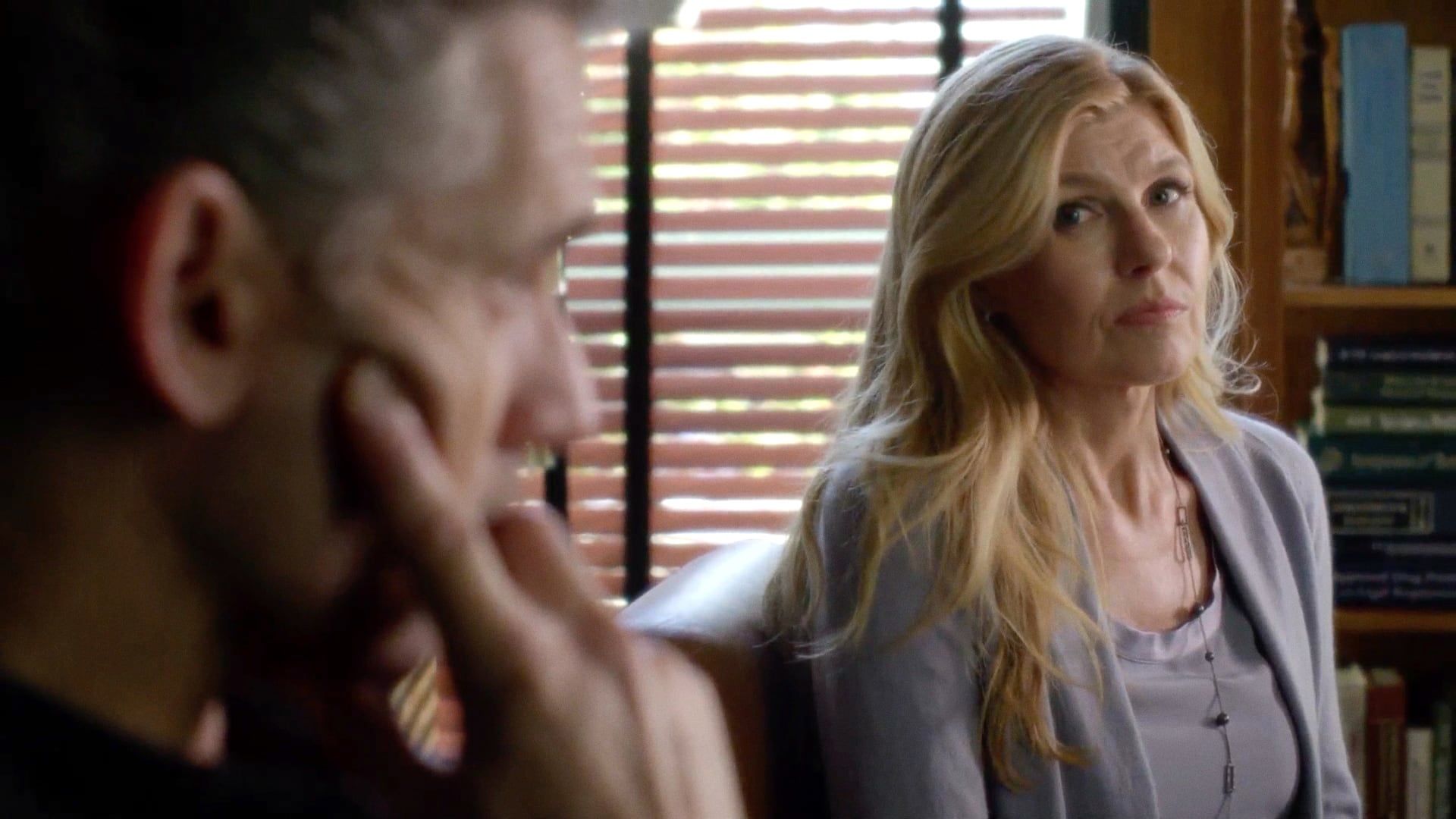 Dirty John Saison 1 Episode 1 Streaming Poster Dirty John - Saison 1 - Affiche 10 sur 14 - AlloCiné