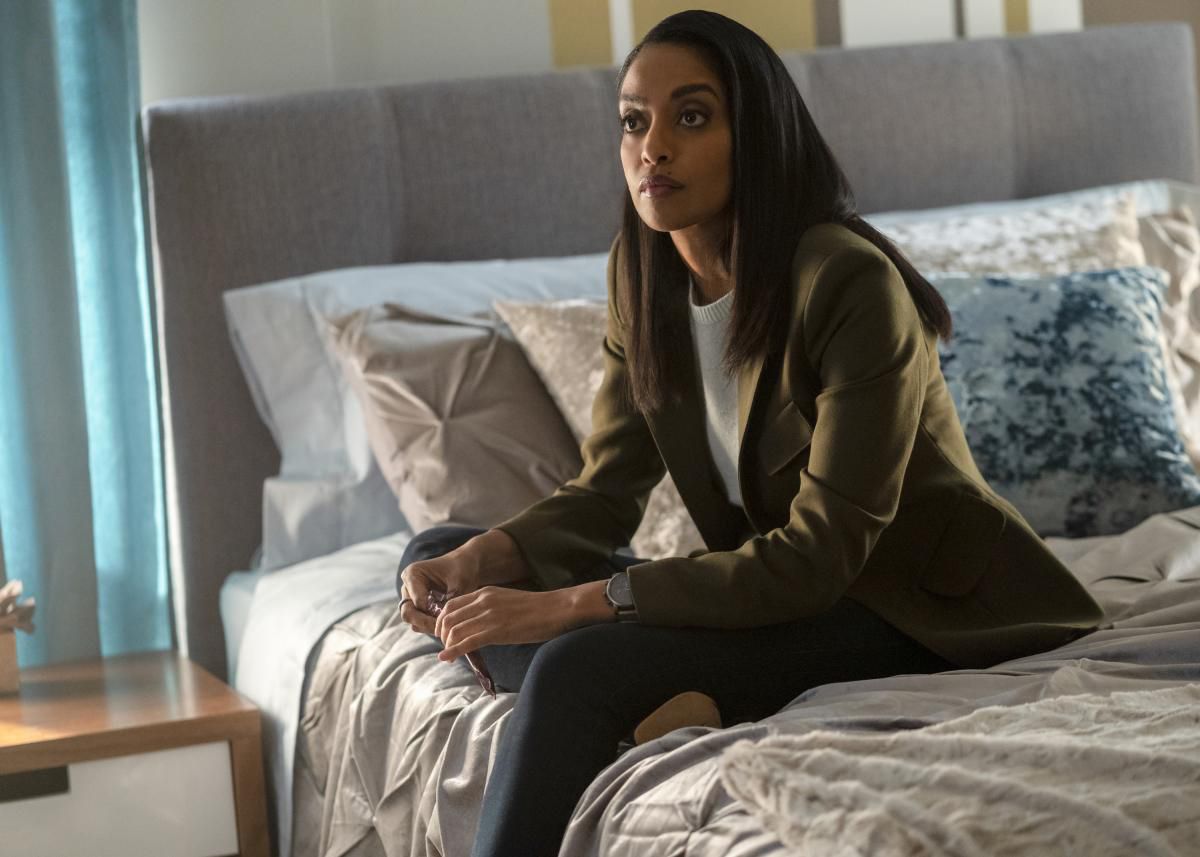 supergirl-supergirl-photo-azie-tesfai-168-sur-621-allocin