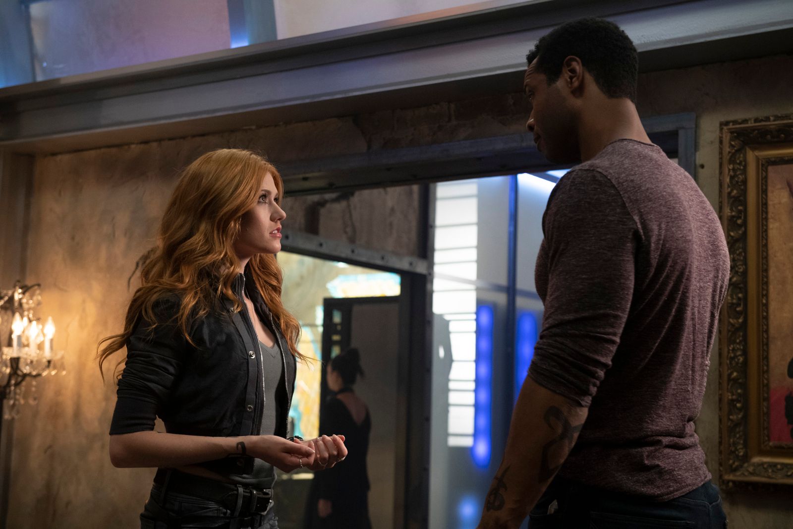 Shadowhunters : Shadowhunters : Photo Isaiah Mustafa, Katherine