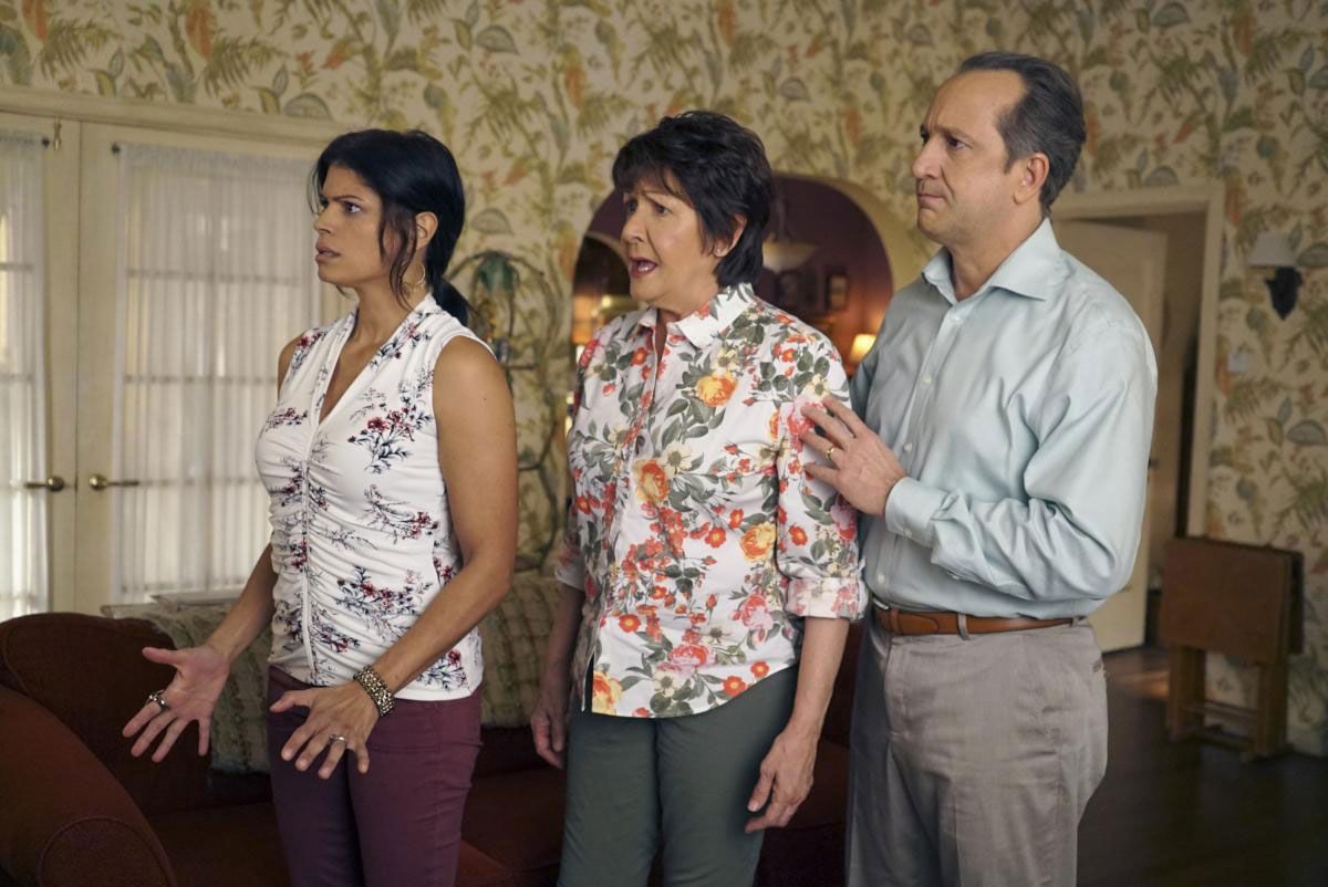Jane The Virgin Jane The Virgin Photo Ivonne Coll, Alfonso Diluca
