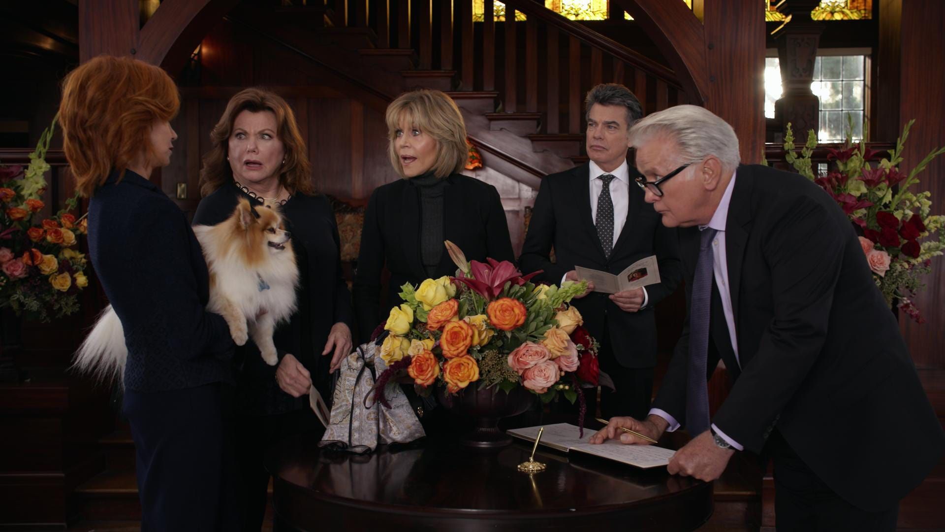 Poster Grace et Frankie - Saison 4 - Affiche 42 sur 75 - AlloCiné
