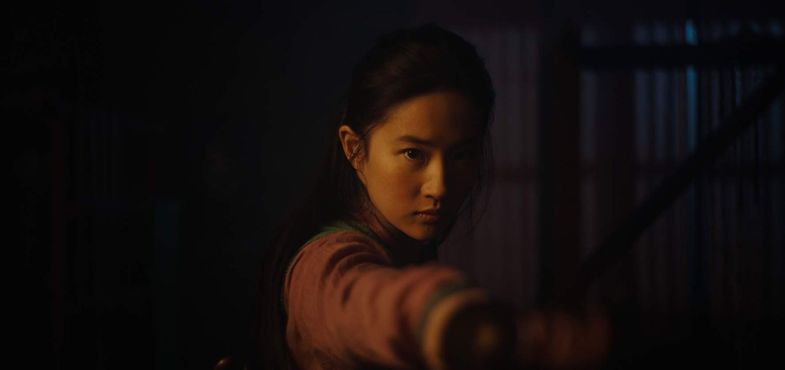 Films Et Séries Tv Avec Liu Yifei Photo de Liu Yifei - Mulan : Photo Liu Yifei - AlloCiné