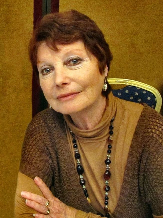 Catherine Schell - AlloCiné