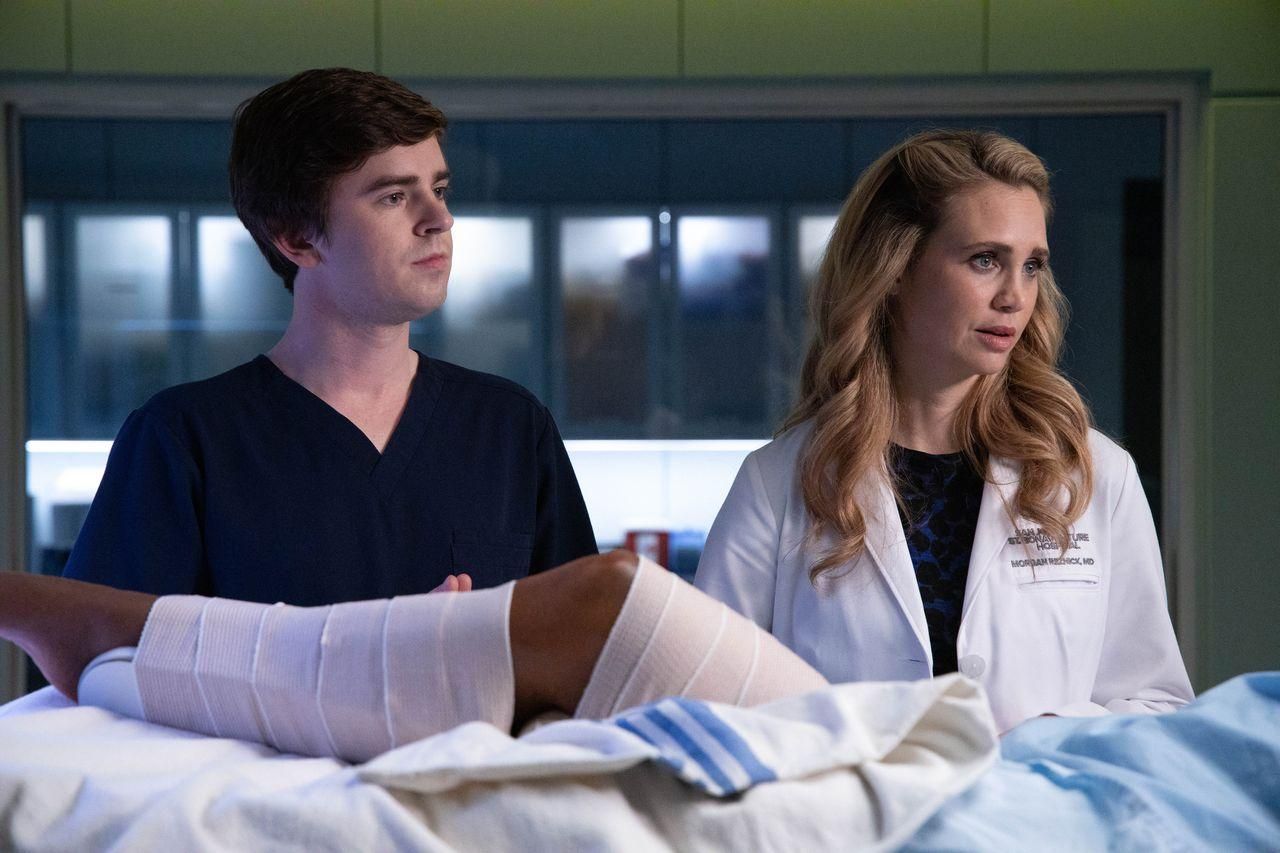 Films Et Séries Tv Avec Fiona Gubelmann Good Doctor : Photo Fiona Gubelmann, Freddie Highmore - 87 sur 317