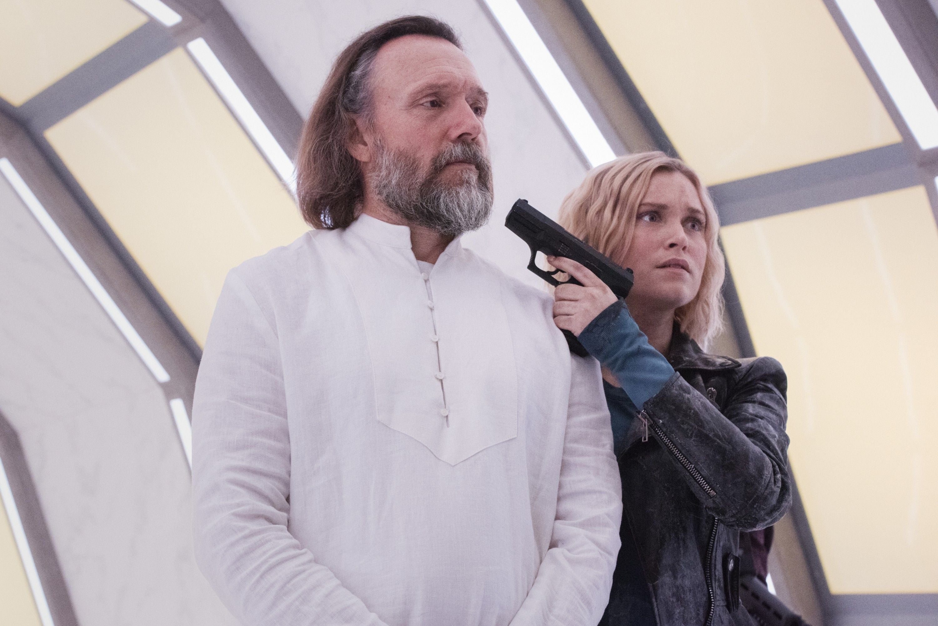 Photo de Eliza Taylor - Les 100 : Photo Eliza Taylor, John Pyper ...