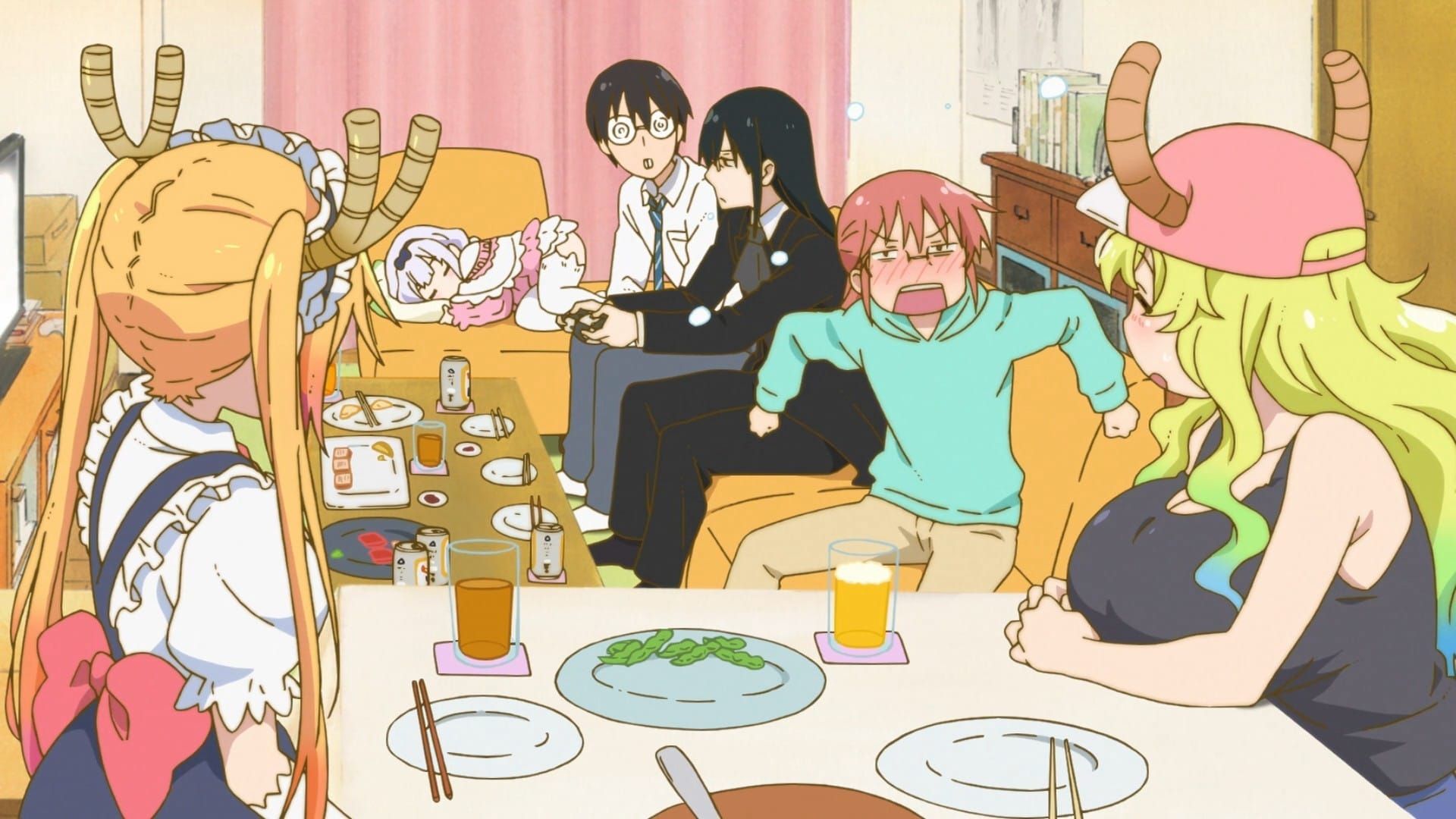 Poster Miss Kobayashi's Dragon Maid saison 1 - Affiche 26 sur 28 - AlloCiné