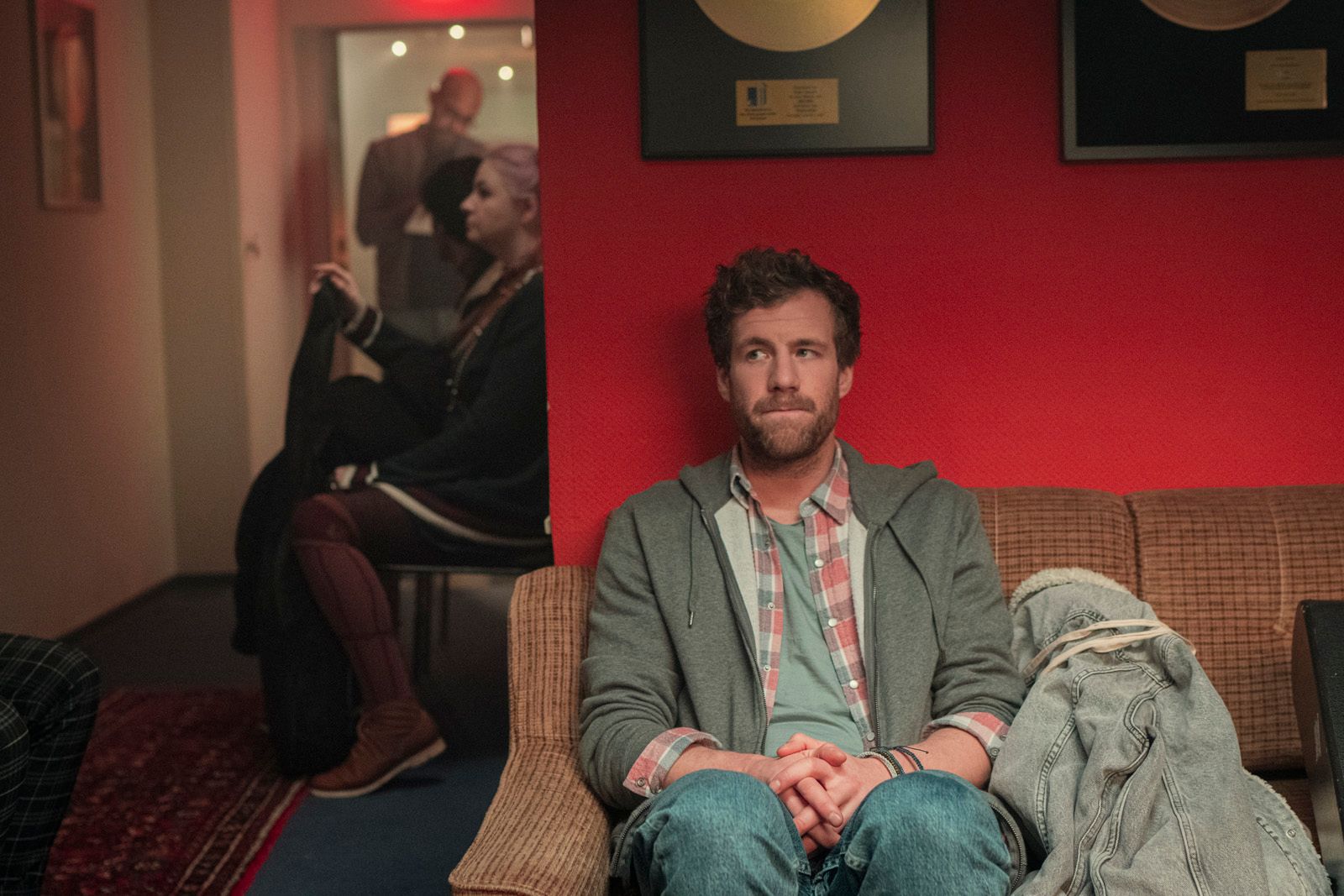 Le Noël de trop : Photo Luke Mockridge - 26 sur 41 - AlloCiné