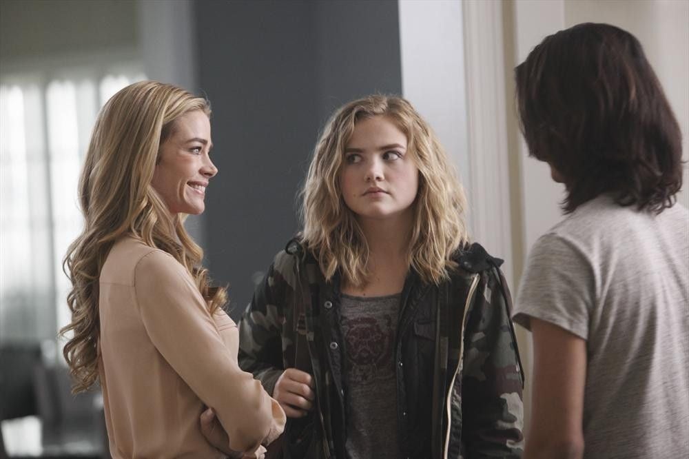 Photo De Maddie Hasson Photo Avan Jogia Denise Richards Maddie Hasson Allocine