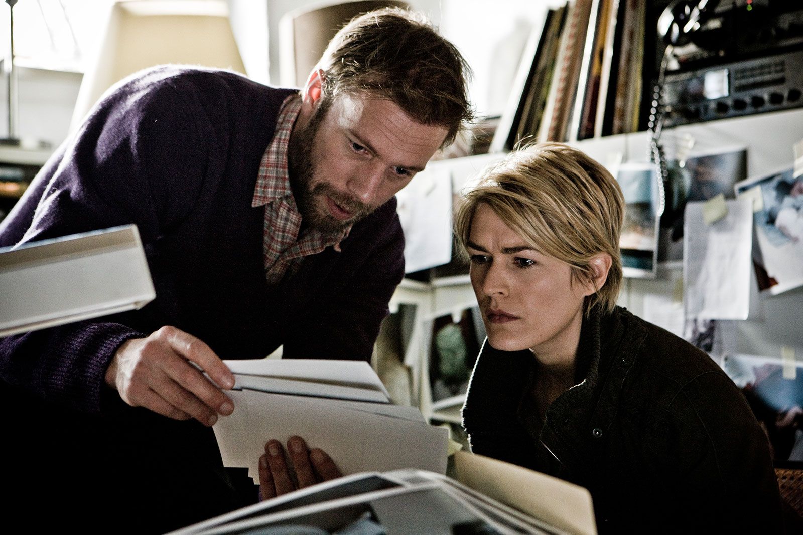 Traque en série : Photo Jakob Cedergren, Laura Bach (II) - AlloCiné