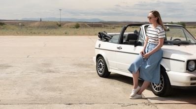 White Lines : Photo Tallulah Evans - 2 sur 33 - AlloCiné