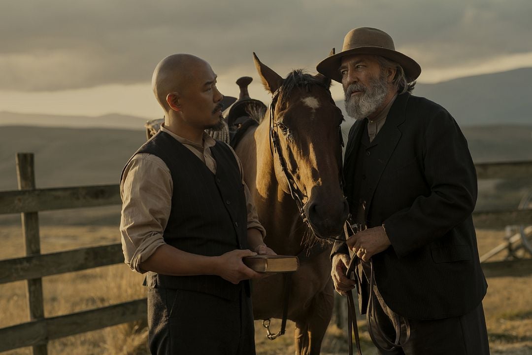 À l'est d'Éden : Photo Hoon Lee, Ciarán Hinds