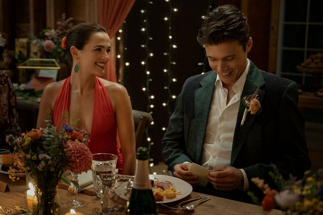 Voicemails For Isabelle : Photo Nick Robinson, Zoey Deutch