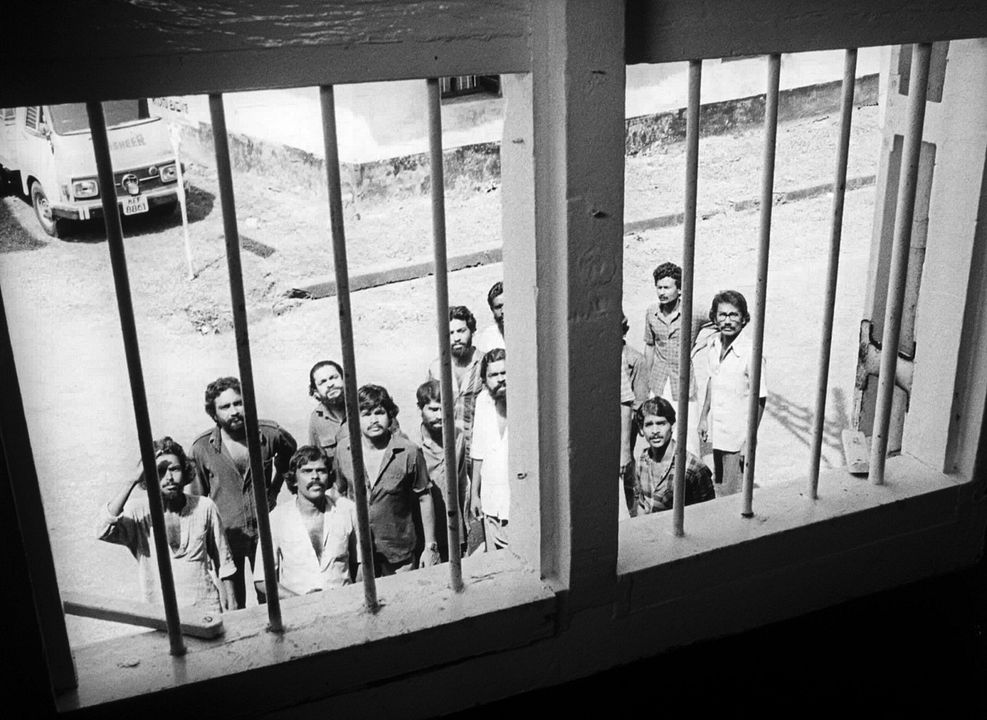 Amma Ariyan : Photo