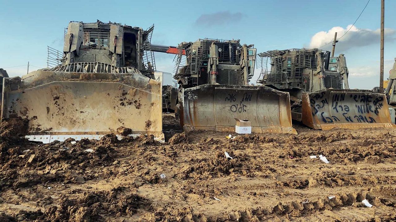 Collapse (Face à Gaza) : Photo