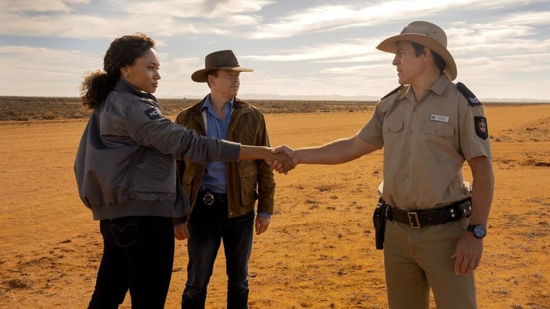 NCIS: Sydney : Photo Todd Lasance, Olivia Swann