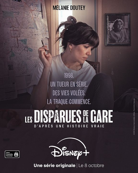 Les Disparues de la gare : Affiche