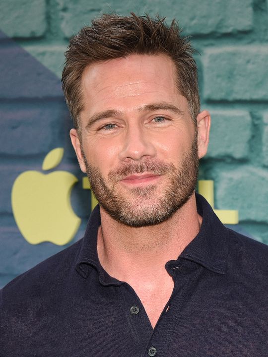 Affiche Luke MacFarlane