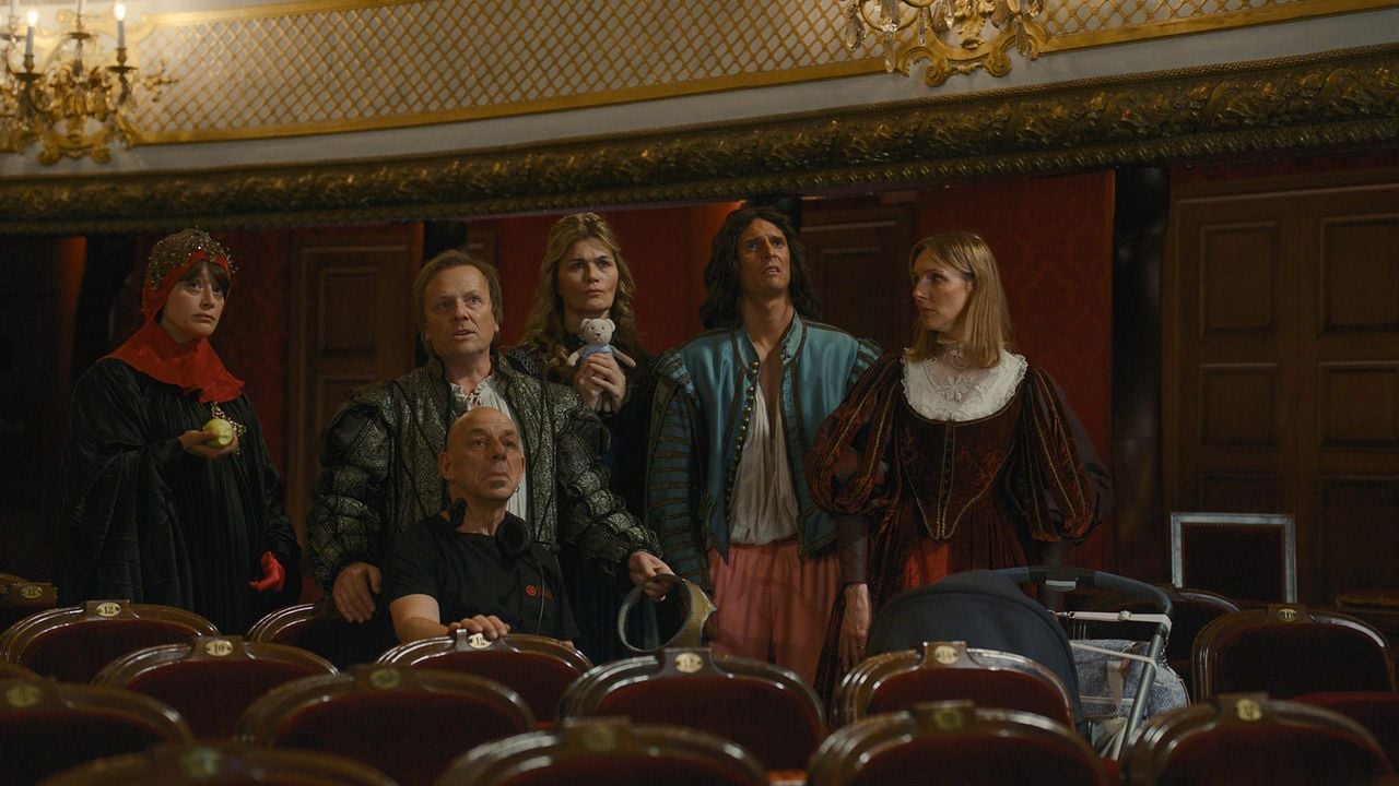 De la Comédie-Française : Photo Julien Frison, Christian Hecq, Laurent Stocker, Marina Hands, Adeline D'Hermy, Pauline Clément