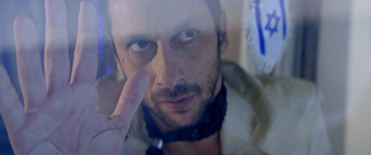 Oui : Photo Ariel Bronz