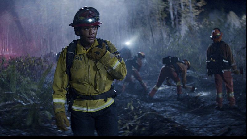 Fire Country : Photo Jules Latimer