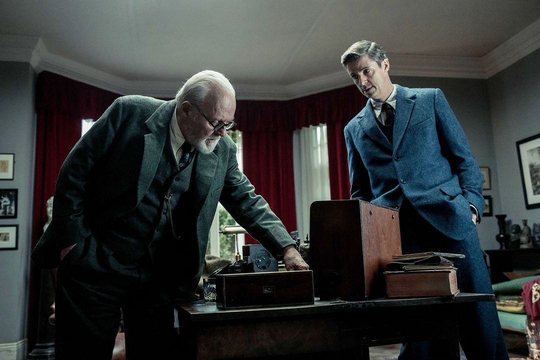 Freud, la dernière confession: Matthew Goode, Anthony Hopkins