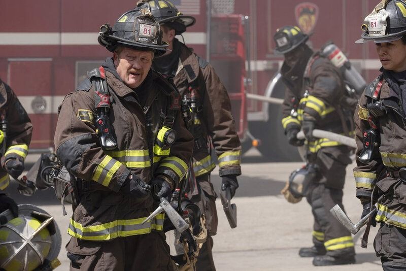 Chicago Fire : Photo Miranda Rae Mayo, Christian Stolte