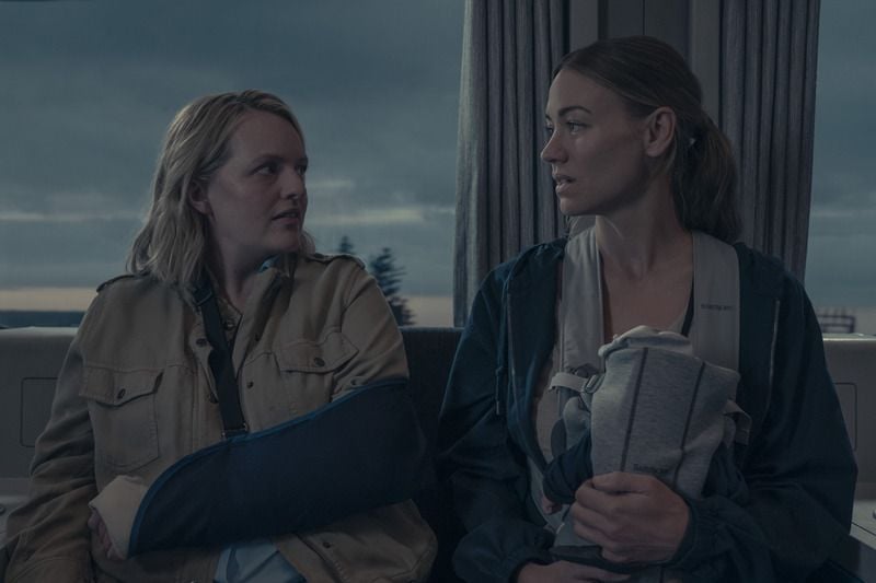 Photo Yvonne Strahovski, Elisabeth Moss