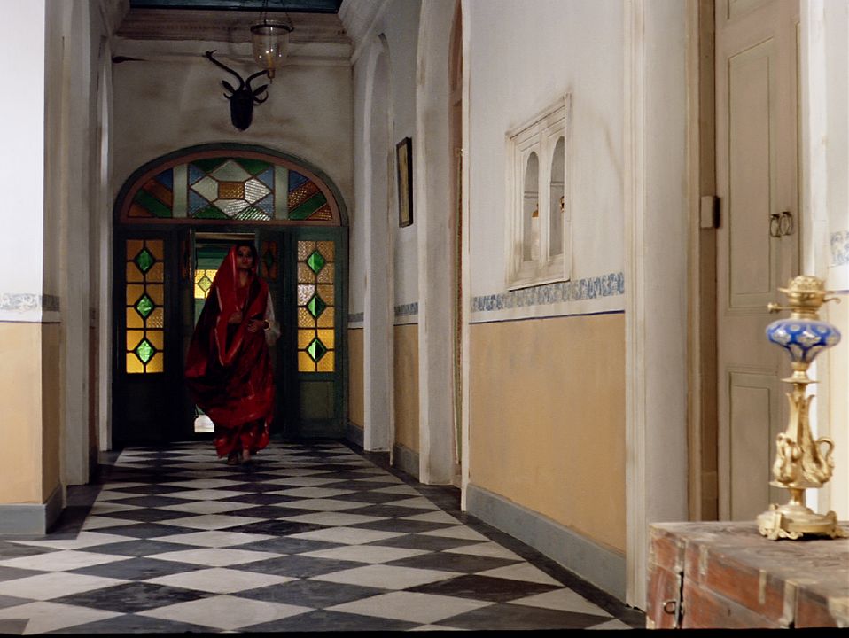 La Maison et le monde : Photo