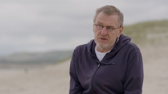 Grégoire Delacourt, ici et ailleurs : Photo