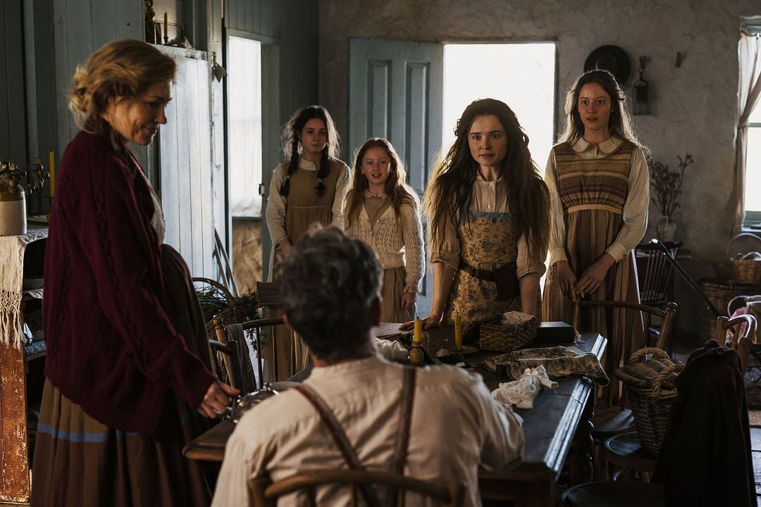 Photo Abbie Grace MacDonald, Philippa Northeast, Nathan Page, Mirrah Foulkes, Ella Oliphant