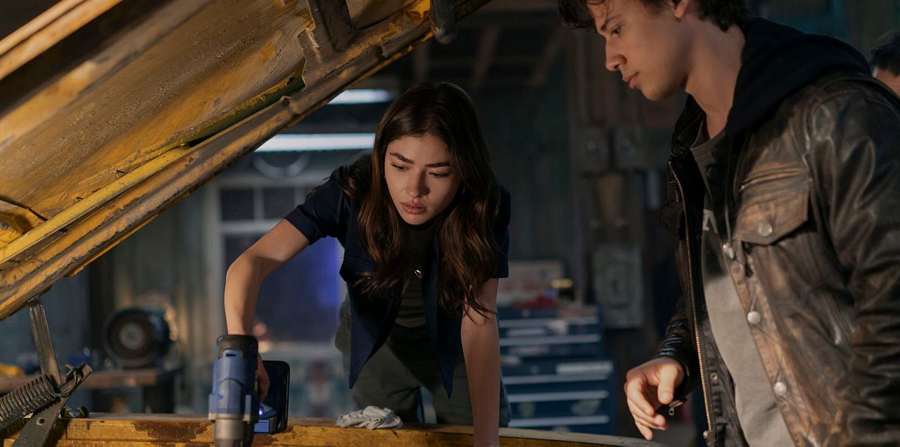 Photo Uriah Shelton, Melissa Collazo