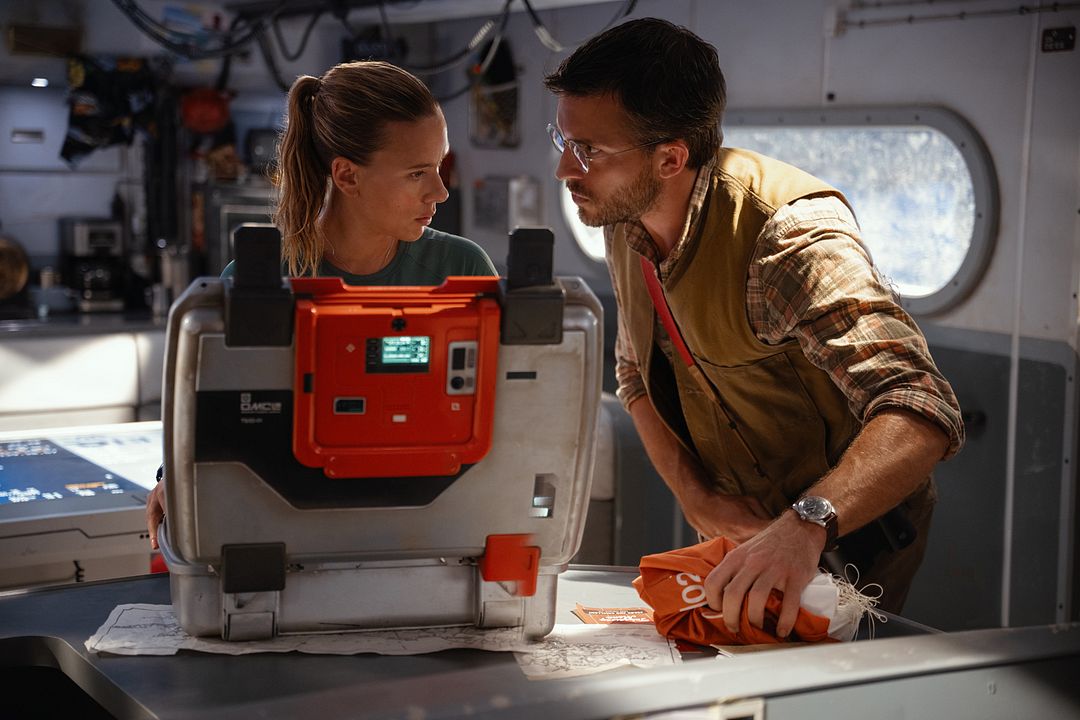 Jurassic World : Renaissance : Photo Scarlett Johansson, Jonathan Bailey