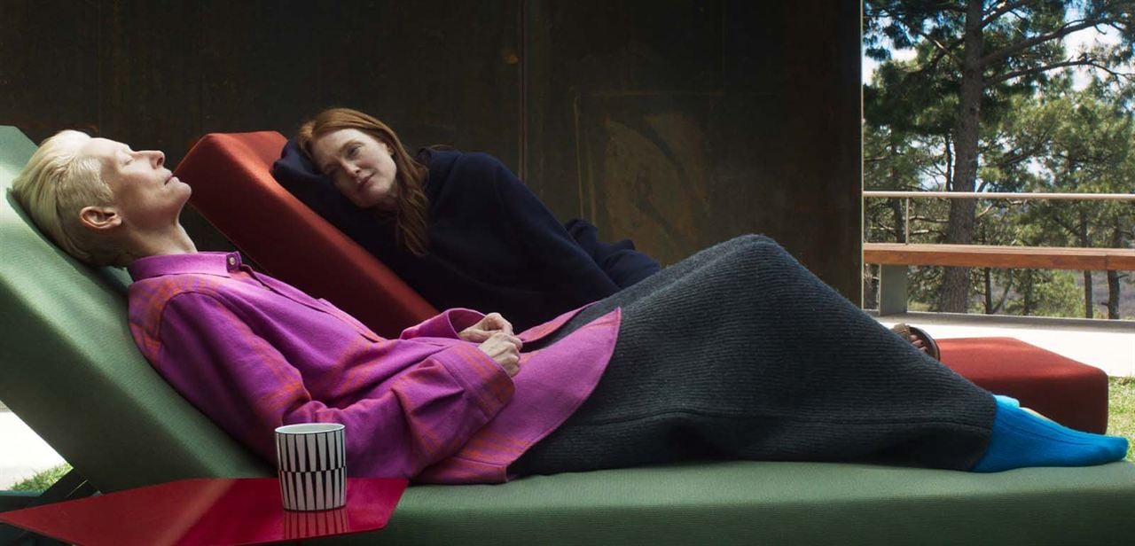 La Chambre d’à côté : Photo Julianne Moore, Tilda Swinton