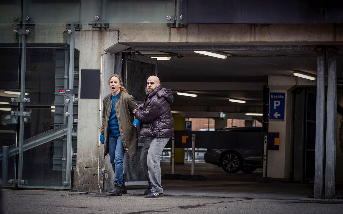Fallen : Photo Pablo Leiva Wenger, Sofia Helin