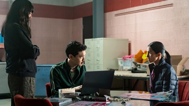 The Cleaning Lady : Photo Élodie Yung, Justin H. Min