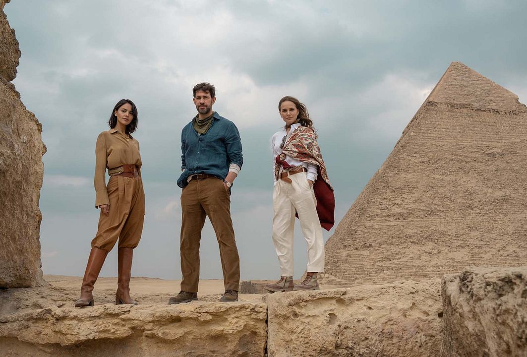 Fountain of Youth : Photo John Krasinski, Natalie Portman, Eiza Gonzalez