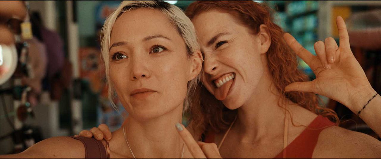 Mi Amor : Photo Pom Klementieff, Freya Mavor