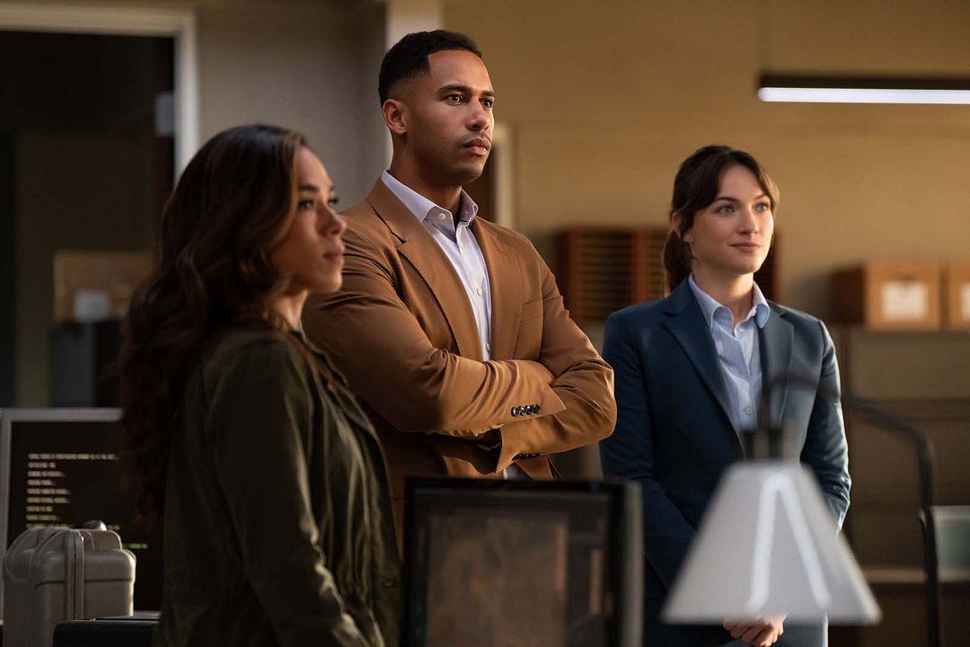 Photo Jessica Camacho, Violett Beane, Elliot Knight