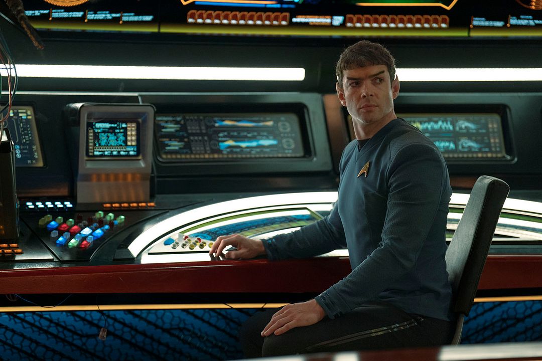 Photo Ethan Peck