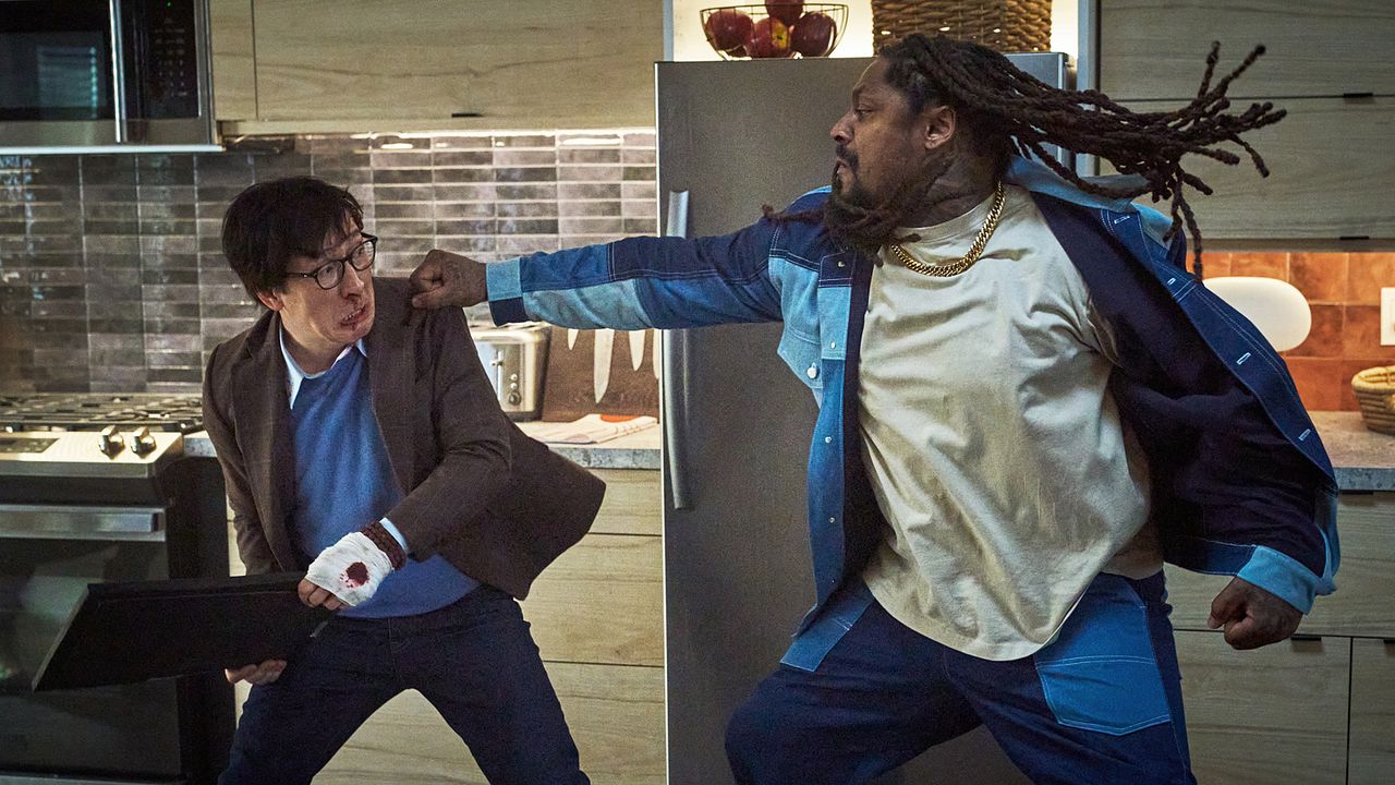 Back to Business : Photo Marshawn Lynch, Ke Huy Quan