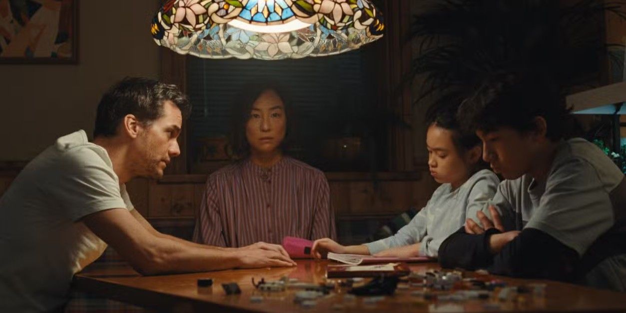 The Last House : Photo Noah Alexander Sosnowski, Riley Chung, Greta Lee, Wagner Moura