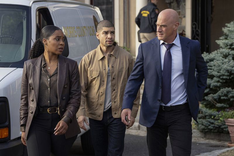 Photo Rick Gonzalez, Christopher Meloni, Danielle Moné Truitt