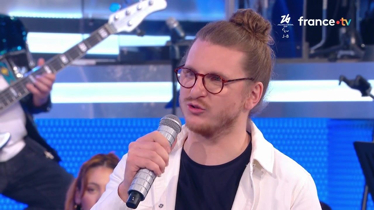 N'oubliez pas les paroles : Maxime dévoile l'objectif qu'il s'est fixé, "c'est  énorme" - TV ACTU by AlloCiné