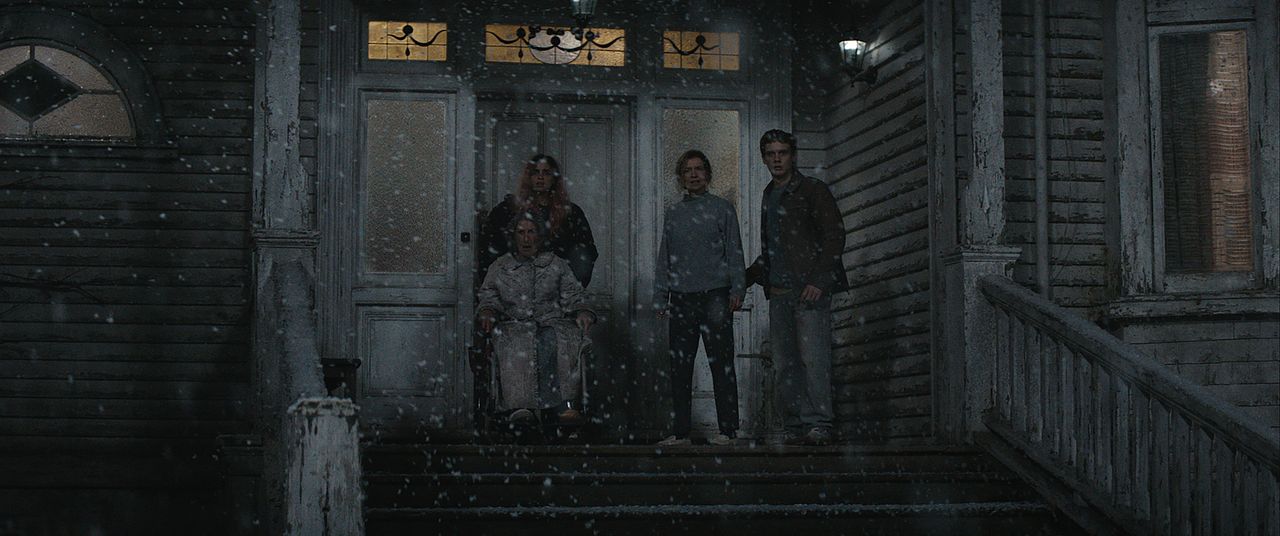 Evil Dead Burn : Photo Souheila Yacoub, Tandi Wright, Maude Davey