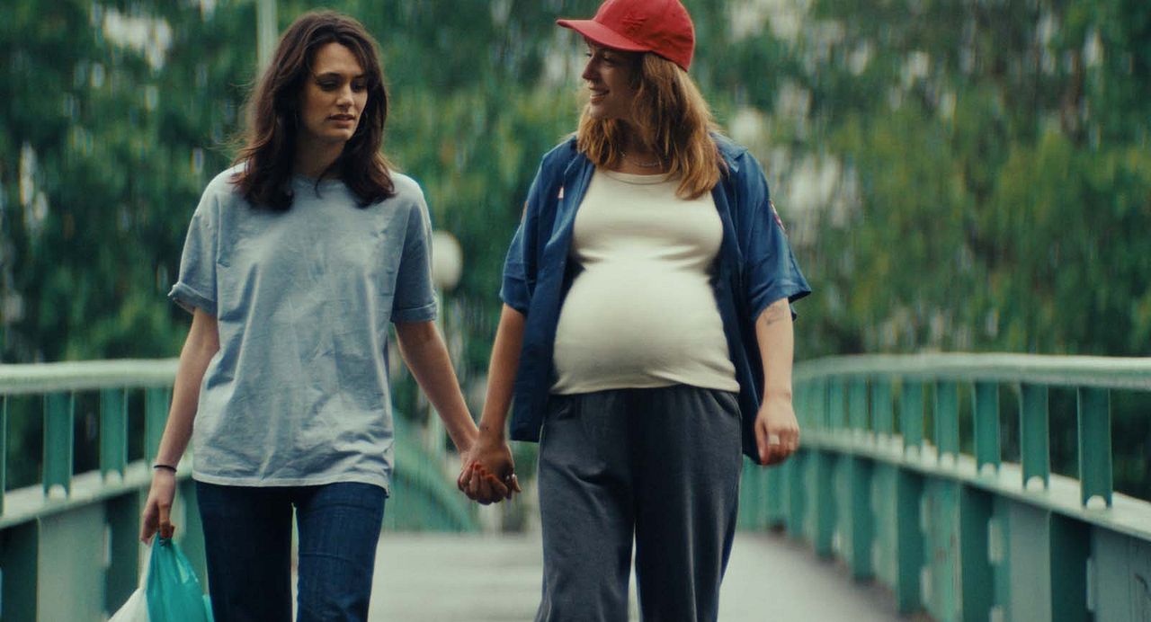 Des preuves d’amour : Photo Ella Rumpf, Monia Chokri